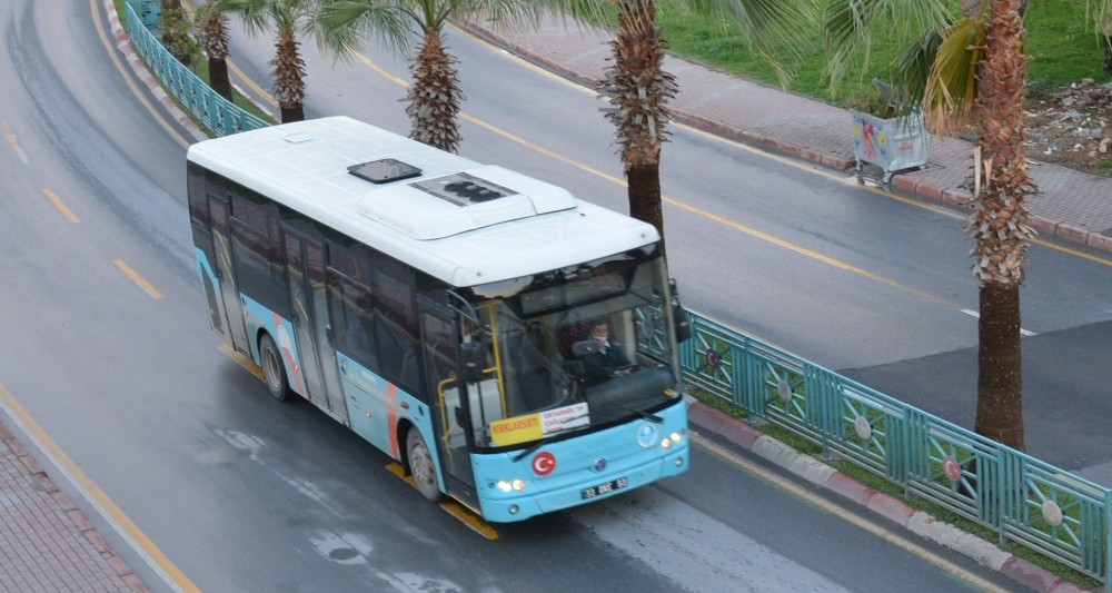 Büyükşehir toplu taşıma araçları Tarsus’ta 114 mahalleye sefer düzenliyor