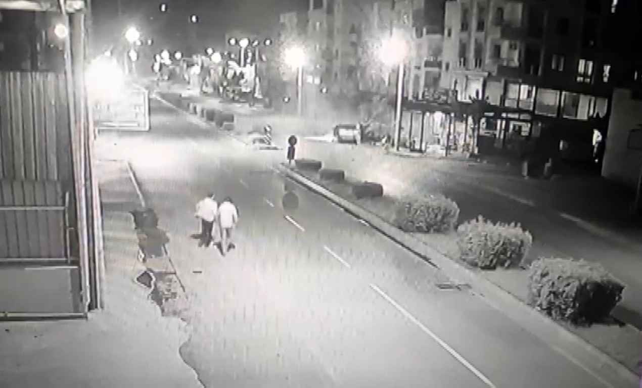 Mersin’de baba ve oğlunun hayatını kaybettiği kaza kamerada