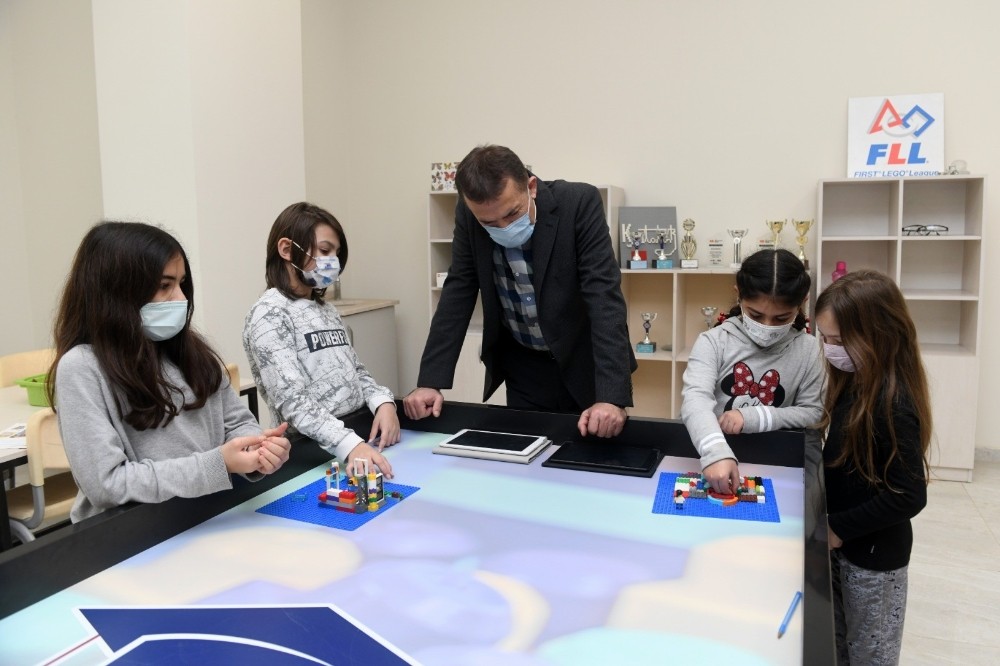 Yenişehir Belediyesinden çocuklara ’robotik kodlama eğitimi’